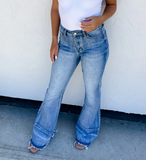 Blakeley Romi Light Wash Flare Jeans (11/30 - 1X/16)