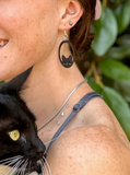 Sneaky Cat Earrings - Black