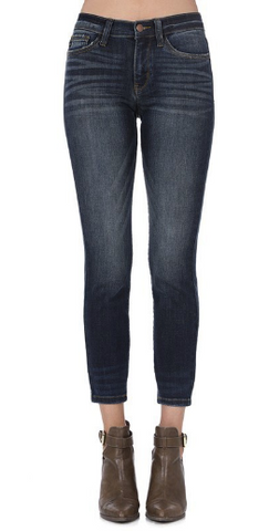 Judy Blue Relaxed Fit Skinny Jeans (9/29 - 13/31)