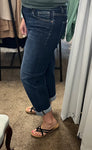 High Rise Cropped Tapered Boyfriend (3/26-15/32)